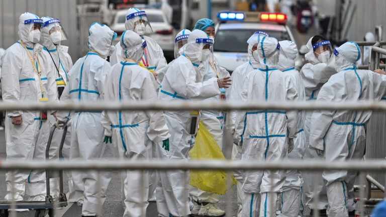 【禁聞】防護裝備不足 上海六院醫護互毆