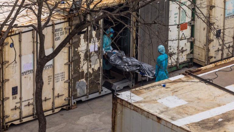 【最新疫情】香港逾五千人死亡 港府取消多項限制