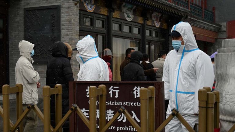 中國防疫亂象： 燕郊女零下3度被困橋上凍一夜