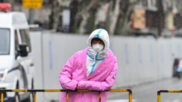 上海确诊病例激增 7条公交线路停运（组图）