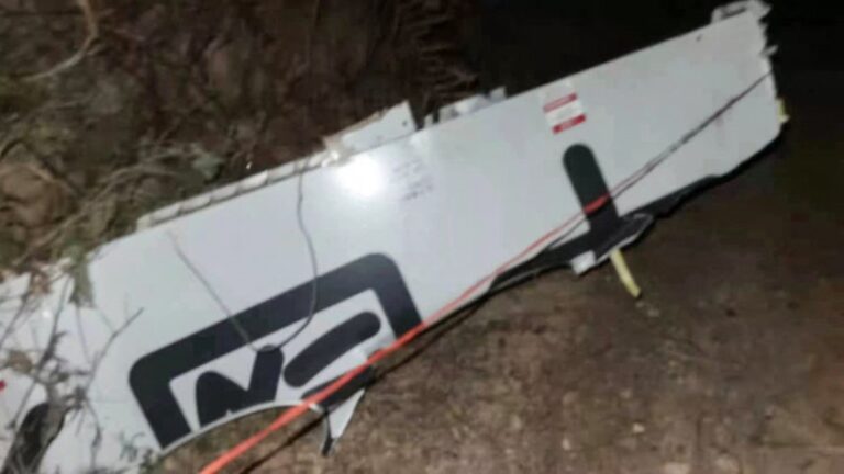 資深機師卻是副駕 失事東航飛行員配置有疑點