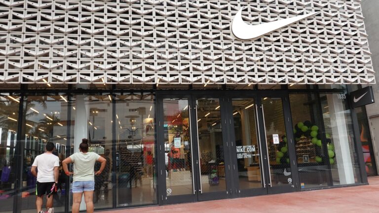 加入制裁行列 耐克和宜家關閉俄羅斯商店