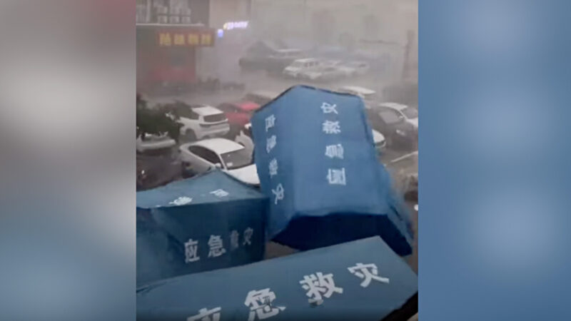 上海突遇雷雨冰雹 白昼如夜似灾难片