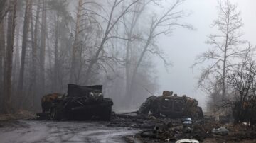 俄烏戰局逆轉 俄軍撤離基輔 美英將援烏超現代武器