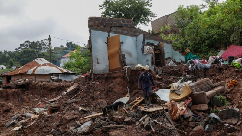 暴雨成灾前所未见 南非已酿443死
