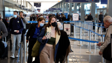 美国感恩节五千多万人出远门 愉快旅行有诀窍