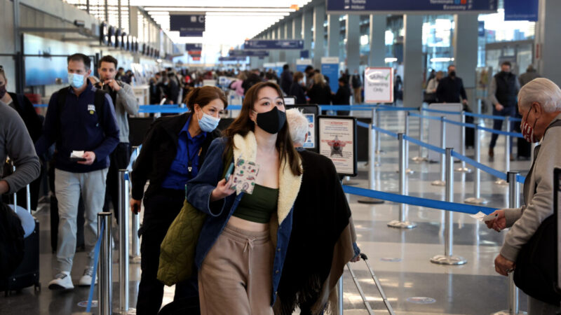 票价上涨挡不住机场人潮 重现疫情爆发前景象