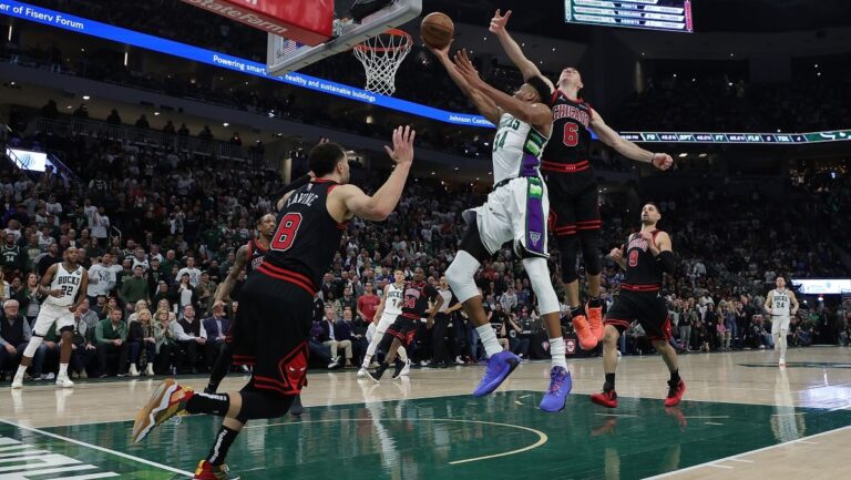 NBA2021-2022賽季上場時間前八球員