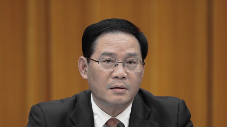 上海「強封城」變「強解封」 李強喊話引關注