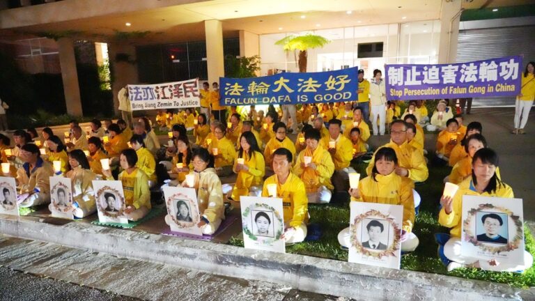 紀念四•二五23周年 南加法輪功學員燭光夜悼