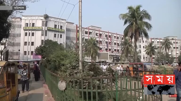 孟加拉婦廁所意外分娩 嬰卡水管 父破管救女
