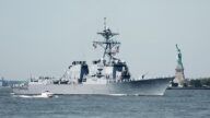 暌違兩年 美國海軍「艦隊週」重返紐約港