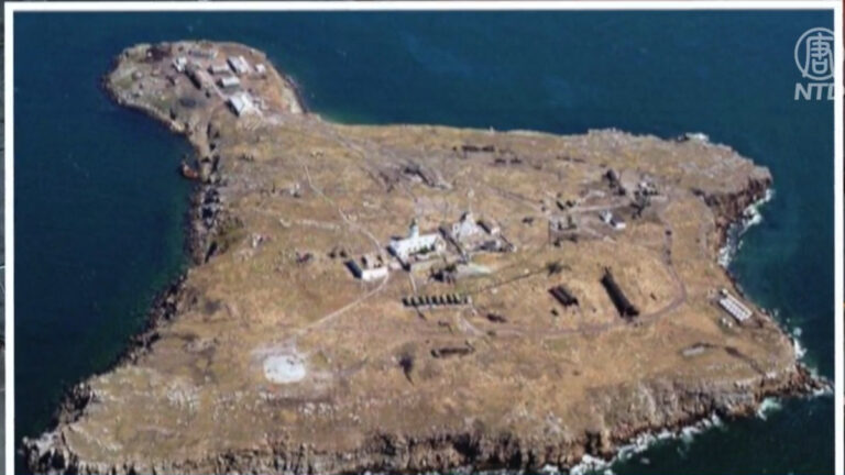 烏軍無人機投彈 擊沉蛇島旁兩俄軍猛禽船
