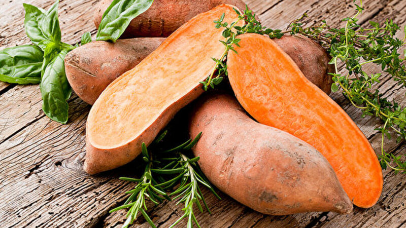 紅薯這樣吃不易升血糖！5種健康的根莖類蔬菜