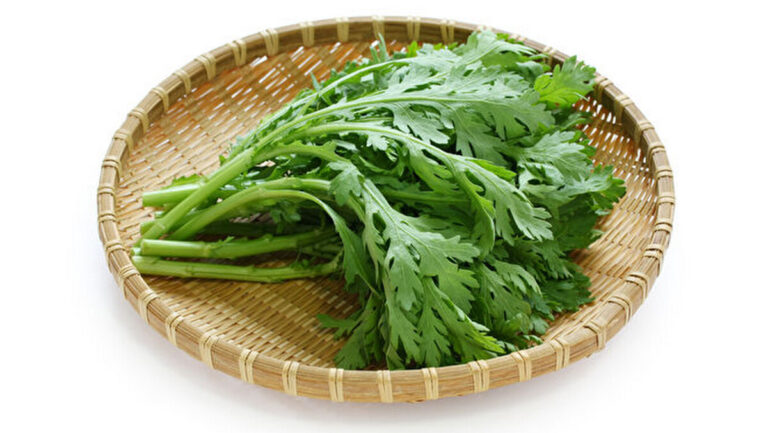 殺菌護腸胃還抗老化 美食達人推薦3道茼蒿沙拉