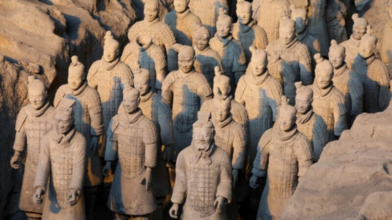 中国“五一”游客锐减 西安兵马俑“俑比人多”