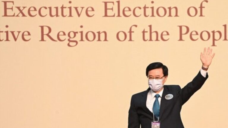 香港完成特首「選舉」 居民對李家超無期望