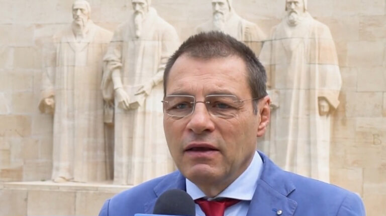 日內瓦州大議會議員 Christo Ivanov : 法輪大法是正法