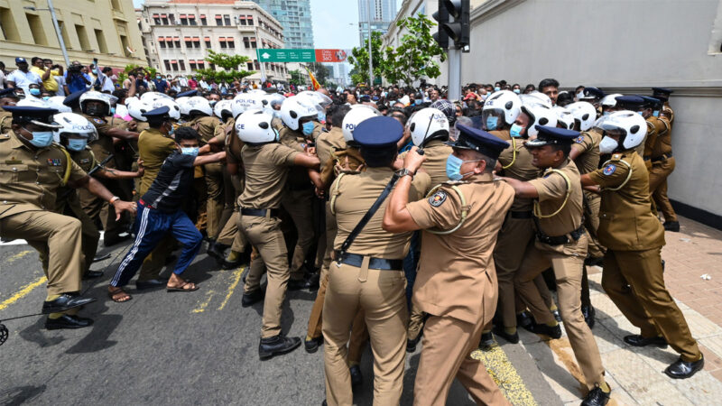 人权观察：斯里兰卡亲政府者暴袭和平抗议者