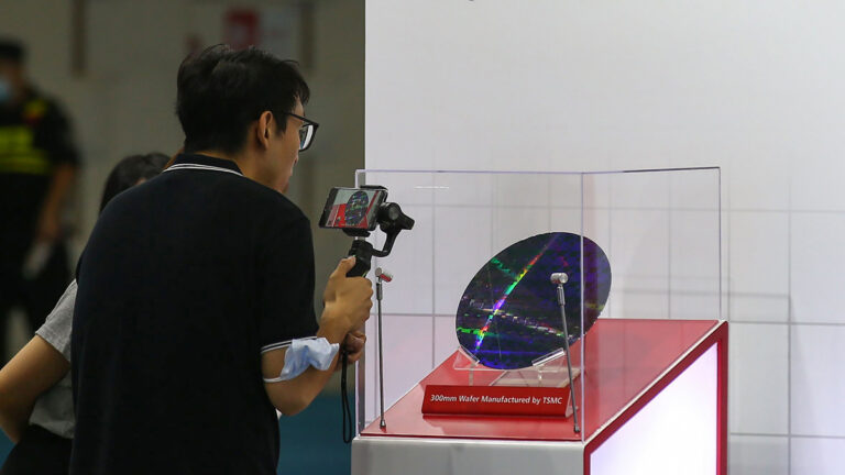 【財經100秒】美智庫：中經濟霸凌失效 反鞏固台半導體地位