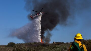 “野火准备月” 加州新飞机技术管控野火