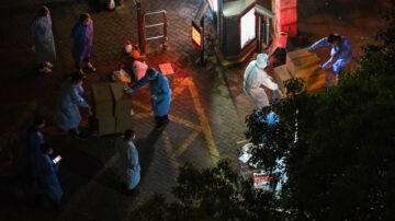 【一線採訪】不滿居委囤物資 上海多小區爆警民衝突