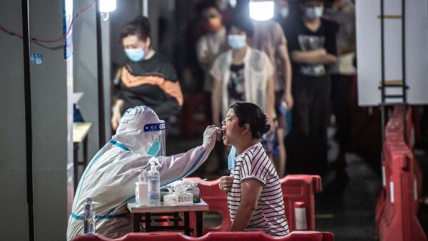 广东强制村民打疫苗 不打第三针就断水断电