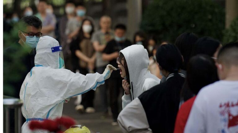 【禁聞】中共清零封城 嚇跑逾萬富人