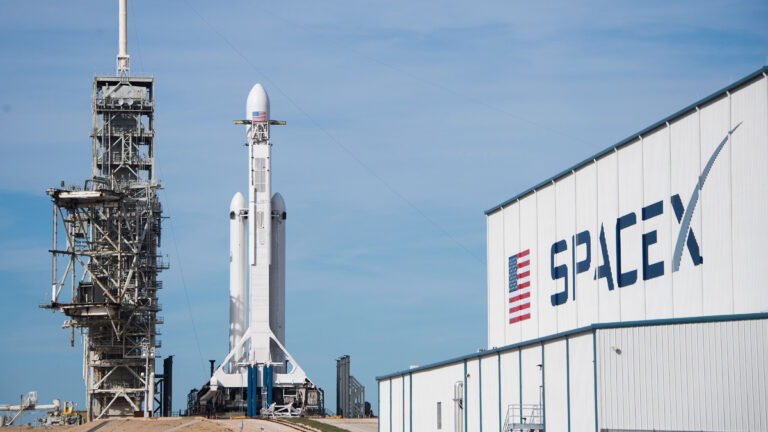 【財經100秒】SpaceX 將發射首顆加密衛星Crypto1