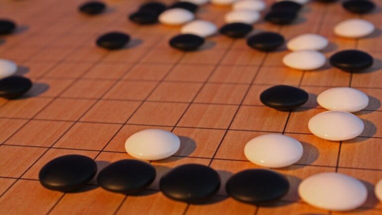 女子圍棋擂台賽 中國隊先鋒吳依銘取得二連勝