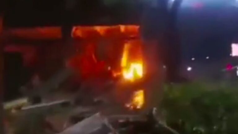 浙江紹興快餐店煤氣爆炸 員工被炸飛（視頻）