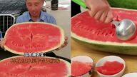 山東瓜農種出90斤「西瓜王」 50多人分吃（視頻）