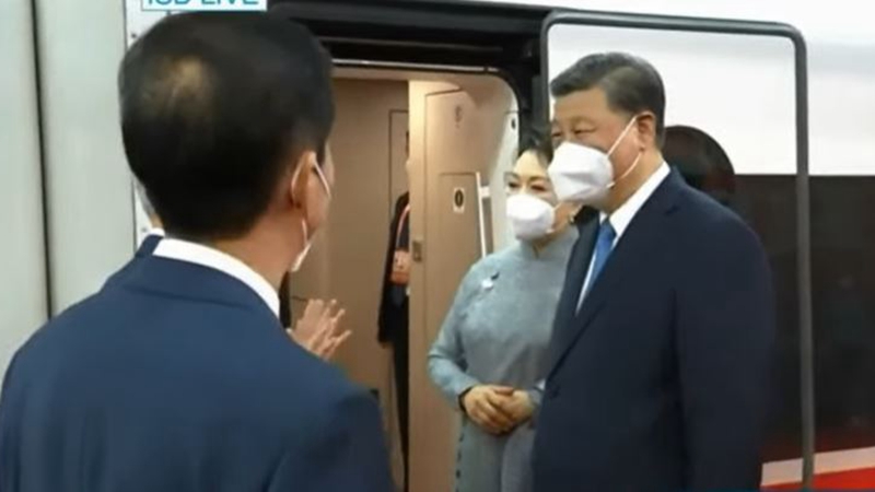 習近平專列抵港 自武漢疫情後首次戴口罩外訪