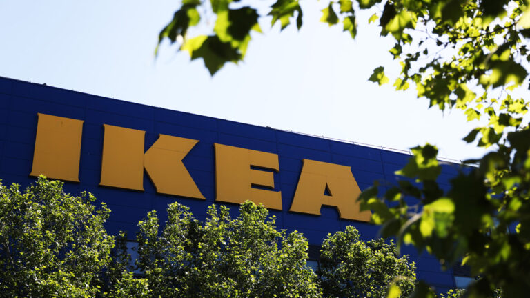 【財經100秒】IKEA將出售俄4間工廠 裁1.5萬名員工