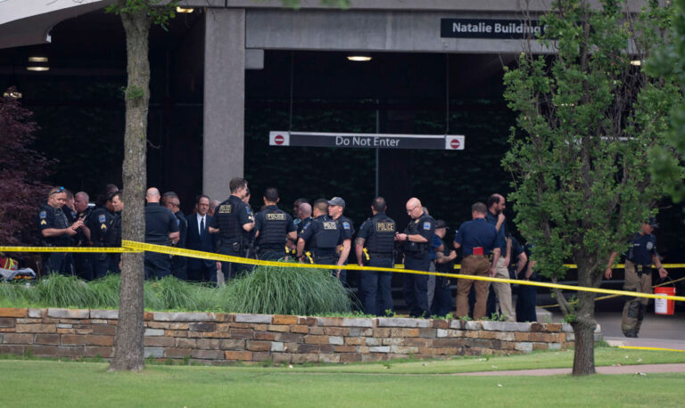 奧克拉荷馬州醫院爆槍擊釀4死 槍手自殺