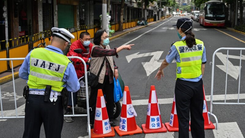 上海解了又封 反復無常 民眾焦慮 兒童心理受創