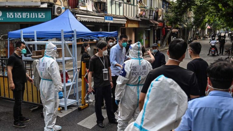 傳上海將再封城 官方闢謠 網民質疑又擔憂