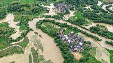 两广多地洪灾 珠江漫堤广州部分城区被淹（视频）