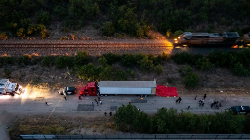 【寰宇掃瞄】美移民悲歌！德州卡車發現50具遺體 疑活活悶死