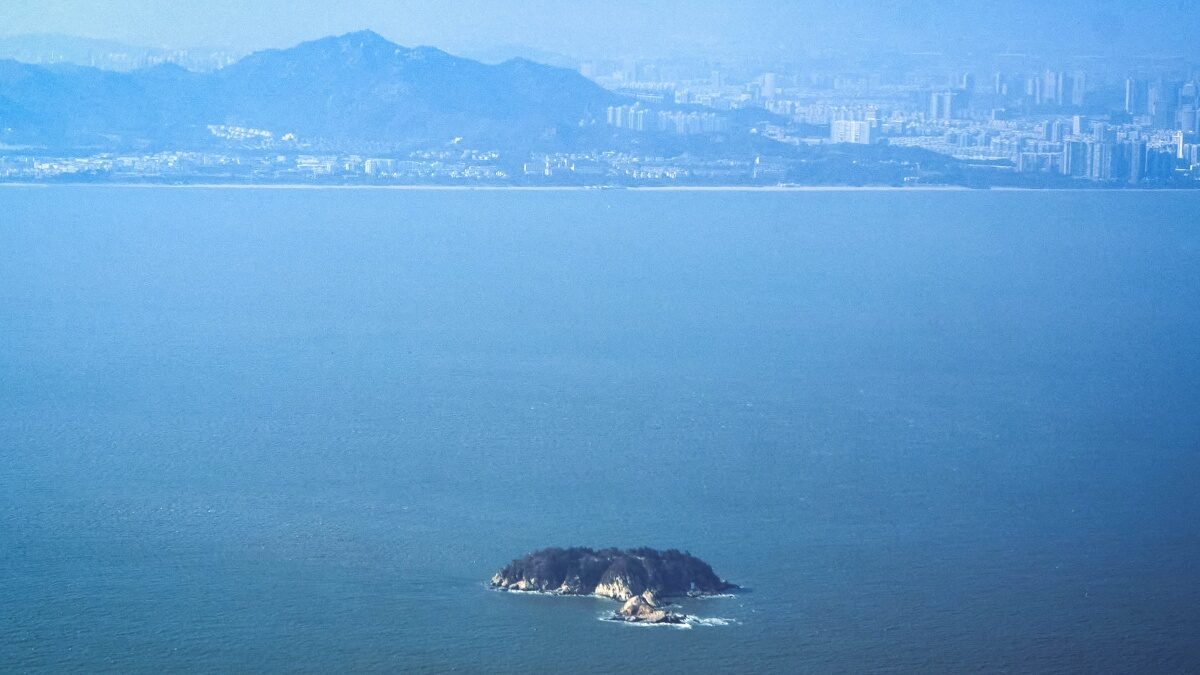 【禁闻】中共为何突称台湾海峡非国际水域？