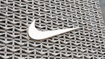 Nike宣布全面退出俄罗斯市场 结束10年耕耘