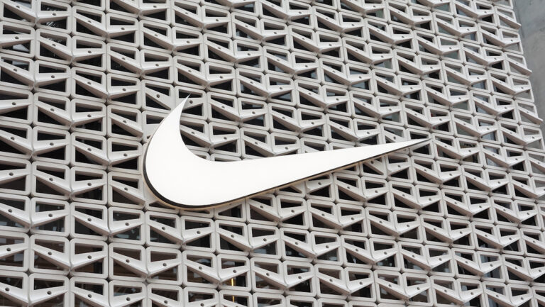 Nike宣布全面退出俄羅斯市場 結束10年耕耘