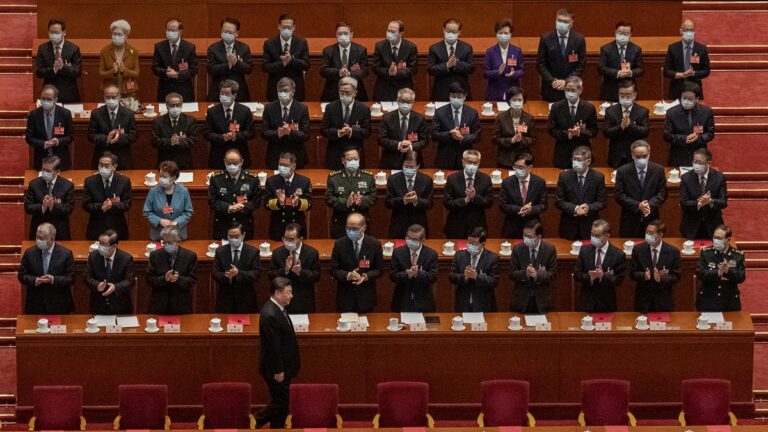北戴河會議前習近平祭新規 禁高官親屬經商