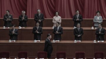 中共高层内斗公开化 习出访四川 破病重传闻