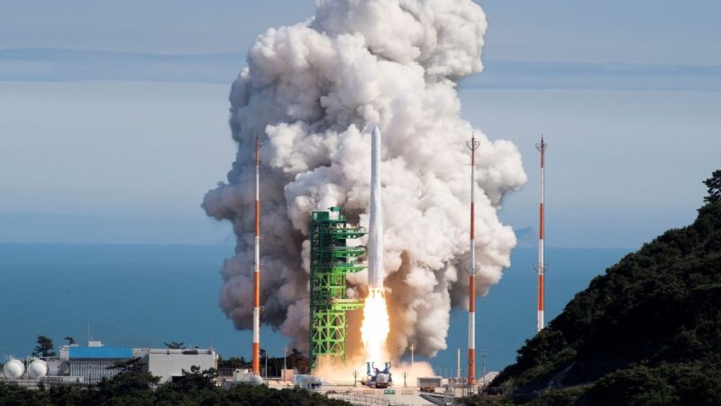 韩国第二度发射自研火箭 目标2031登陆月球