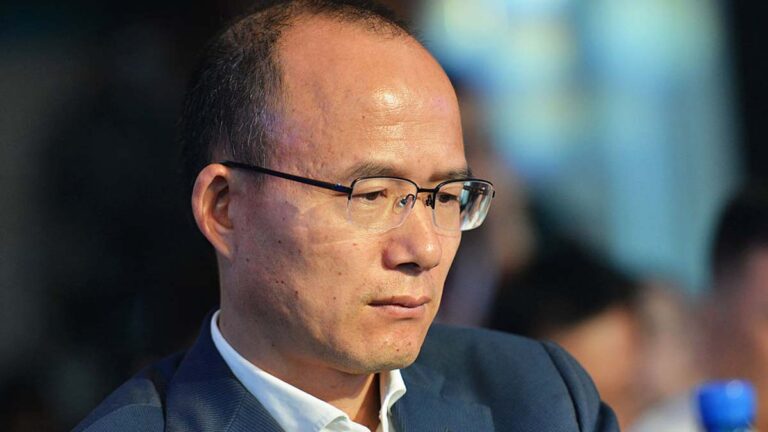 負債逾六千億 復星開啟「賣賣賣」模式