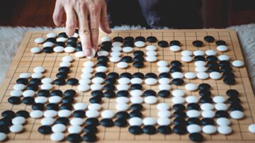 韓國最高棋士戰 申真諝達成三連冠