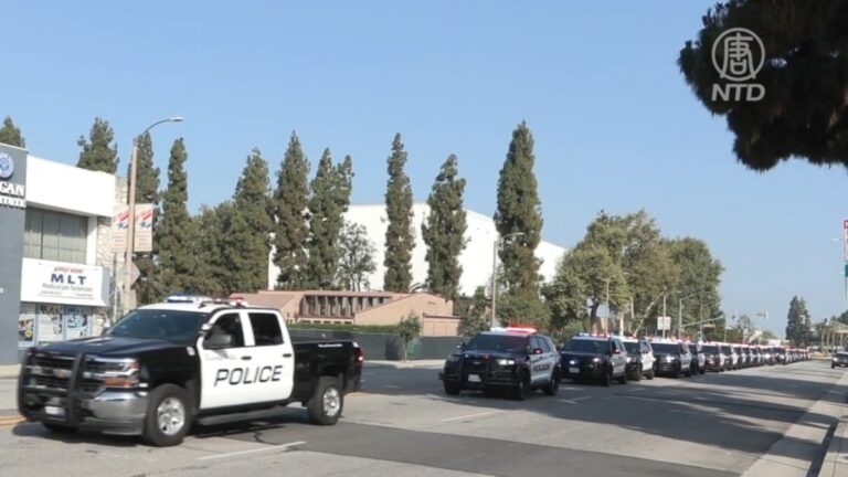 追悼艾市殉職警員 警車列隊遊行送最後一程