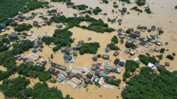 暴雨高温轮番袭击 中国多地现罕见极端天气