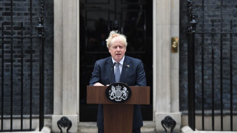 英国首相约翰逊宣布辞职